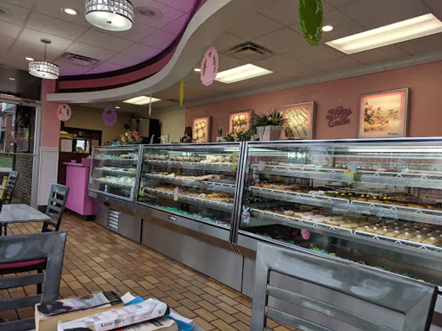 McHappy's Donuts and Bake Shoppe