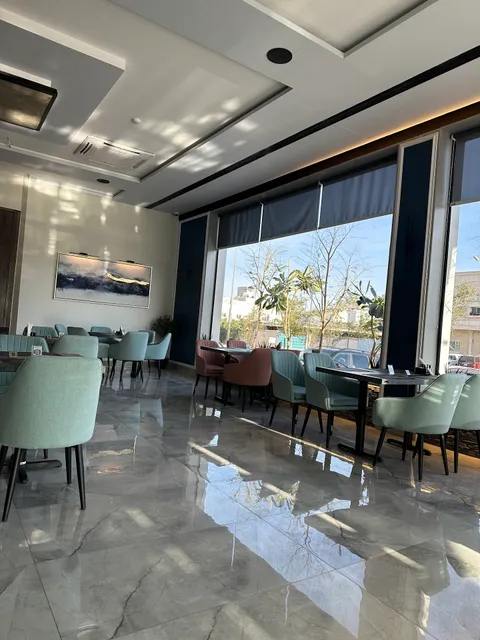 QCATERING Restaurant and coffee