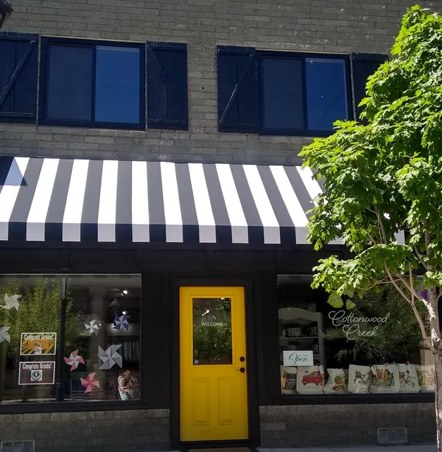 Cottonwood Creek Gifts