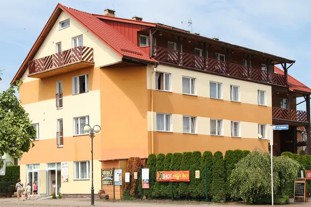 Ośrodek Wczasowy EWA | Łeba noclegi