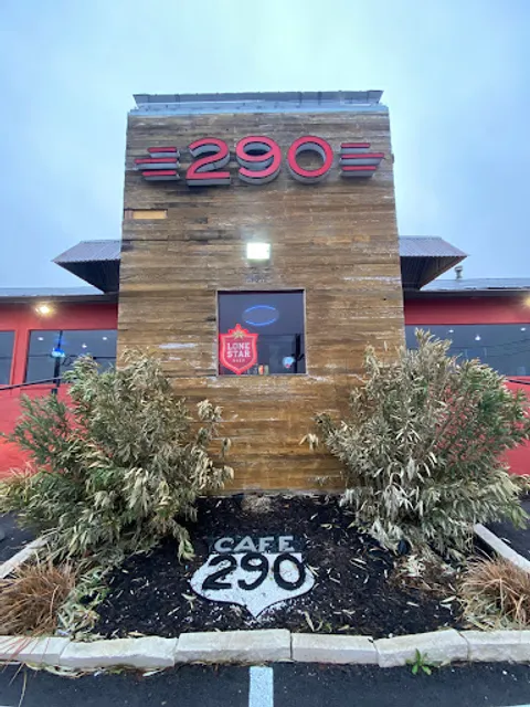 Cafe 290 Manor