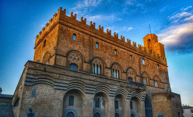 Palazzo Del Capitano Del Popolo