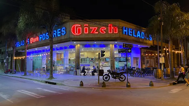 Heladería Gizeh - Helados y Café