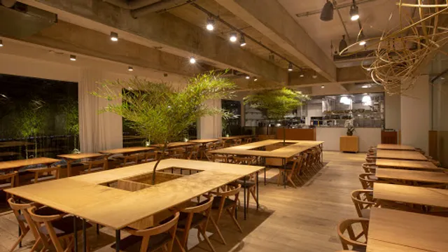 Restaurante Aizomê Japan House