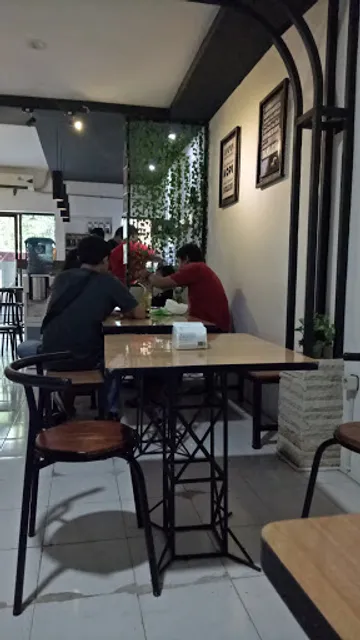 Kroesel House Of Coffee