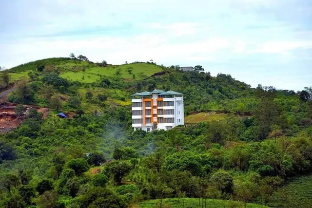 Vaga Hills Resort