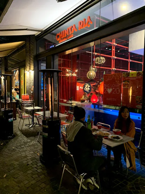 Chinta Ria... Buddha Love