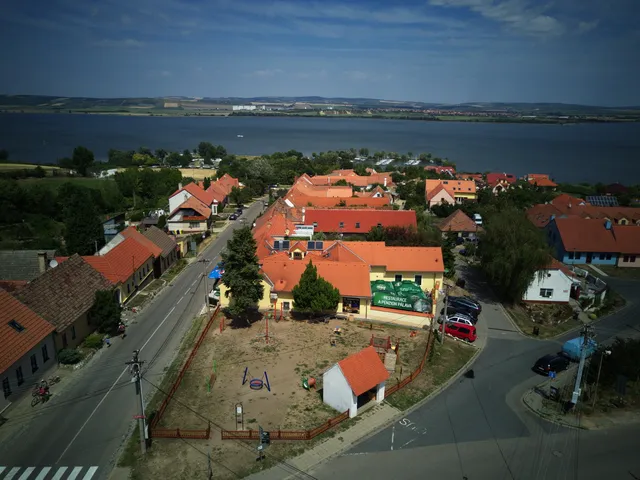 Restaurace-Apartmány Bobule