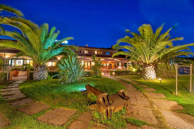 Hotel Parco Delle Cale