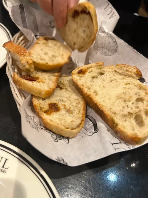 PAUL Bakery & Restaurant