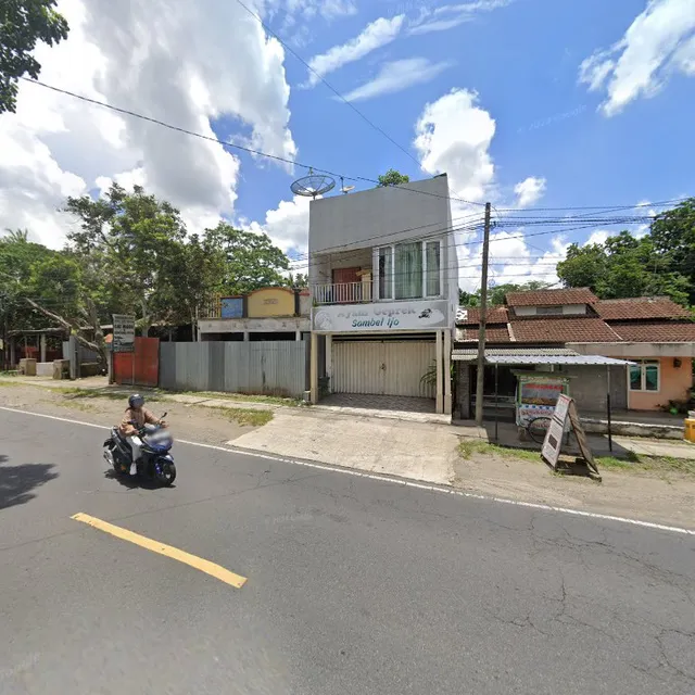 Ayam Geprek Sambel Ijo