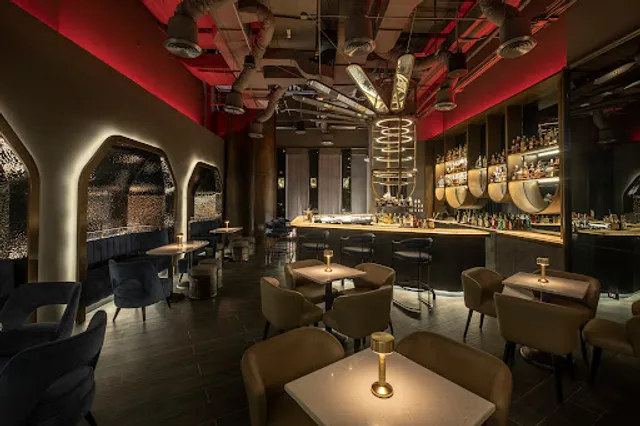 Alibi Lounge • Bar