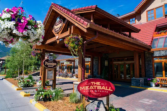 The Meatball Pizza & Pasta