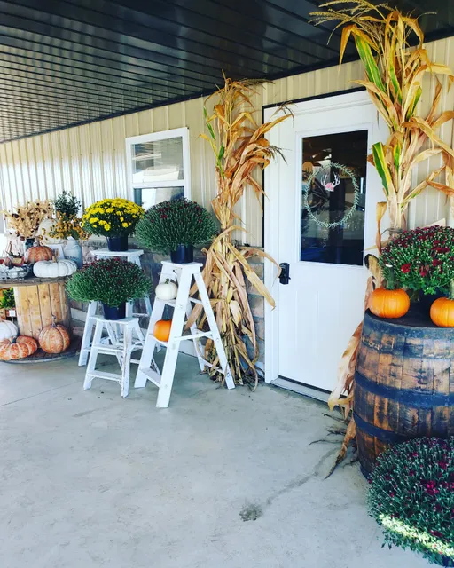 Farmhouse Decor & Co