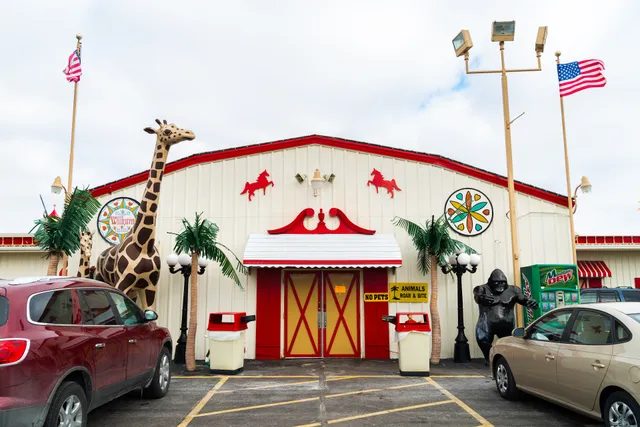 Traders World Flea Market