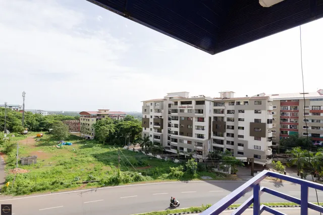 Reunion Samrat (Aparthotel)