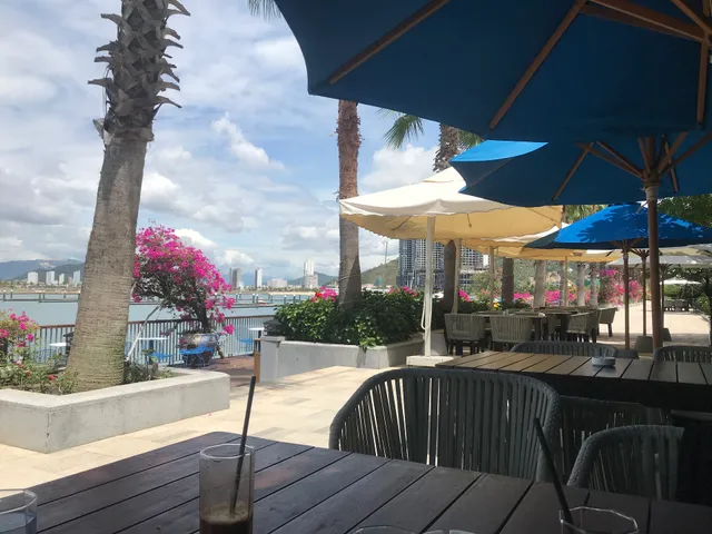 KHÁCH SẠN KHÁNH NGUYÊN