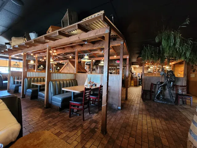 Huckleberry's Breakfast & Lunch