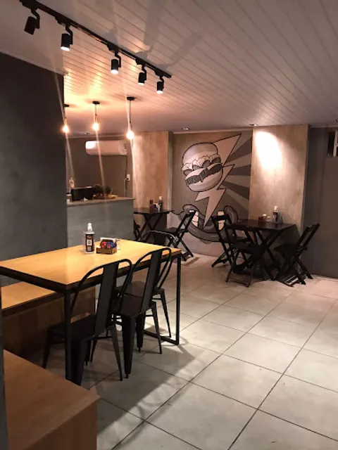 Hambúrgueria e petiscaria Beef na Brasa