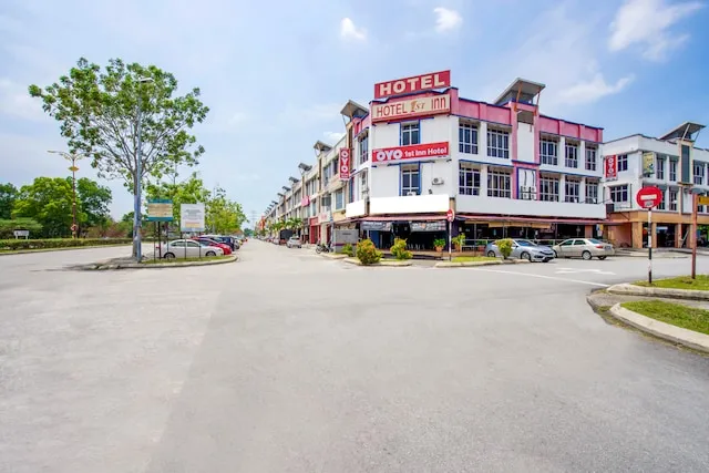 OYO 89894 1st Inn Hotel Klang Sentral