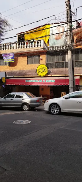 Las Quekas Factory General Anaya