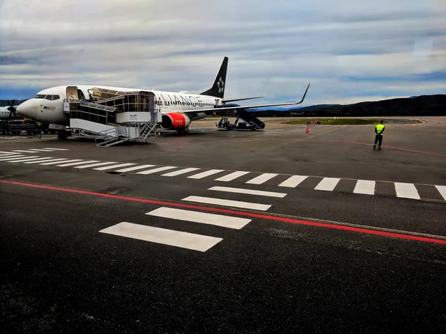 Kristiansund Airport, Kvernberget