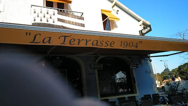 La Terrasse 1904