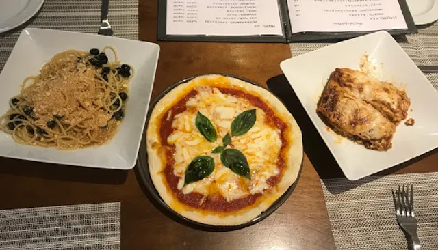 Francesco's Italian Restaurant