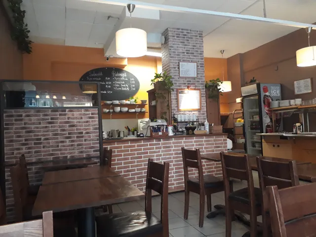 Restaurant Wrap and Roll