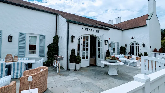 Serena & Lily Winnetka