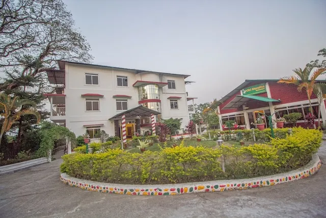 OYO 35488 Resort Olive Village