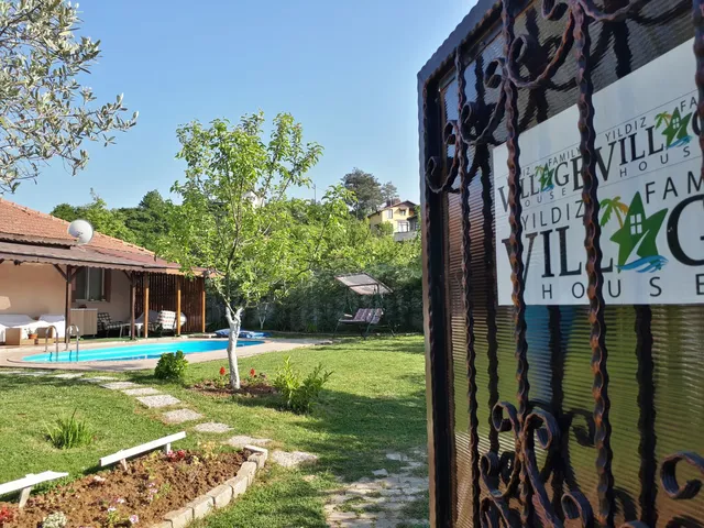 Yildiz Family Village House