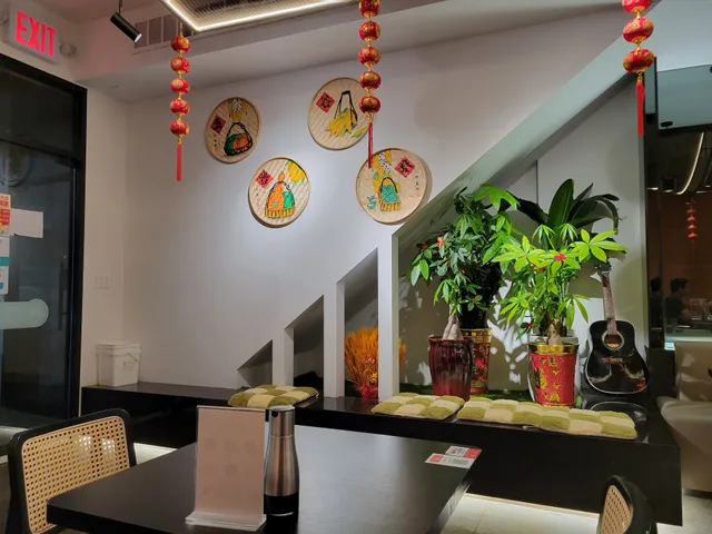 Ten seconds rice noodles 十秒到云南过桥米线