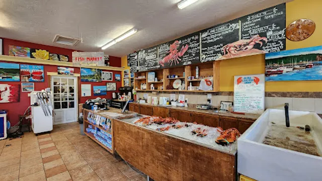 Alma Lobster Shop