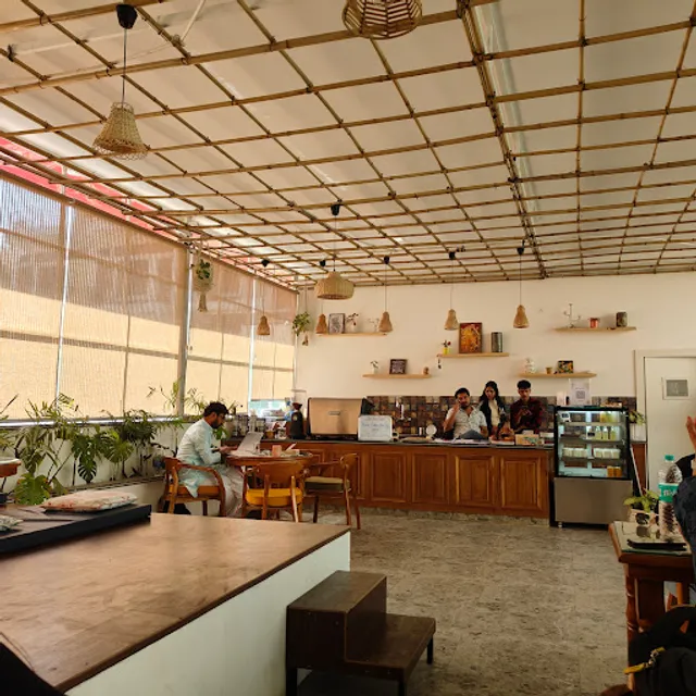 Bhūmi Café in Rishikesh Near Laxman Jhula