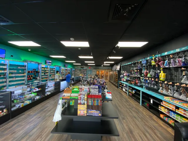 Up N Smoke - Vape Shop