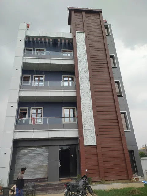 keshav hotel and lawn