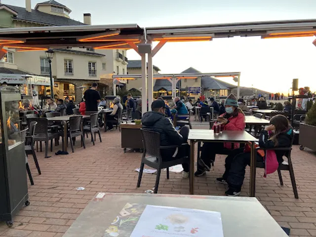 RESTAURANTE - BADIA GASTRO-CHILL SIERRA NEVADA