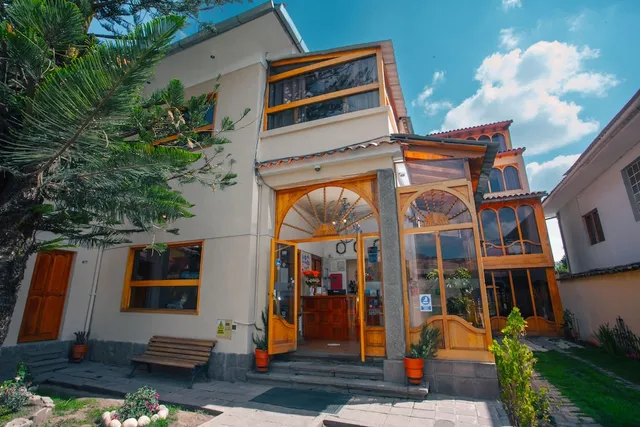 HOTEL CENTENARIO INN