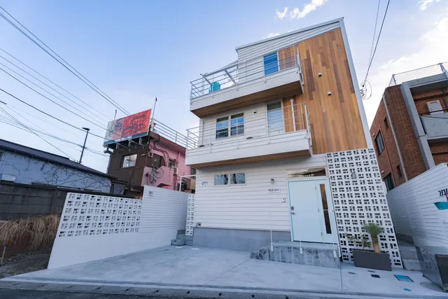 Beach House 鎌倉坂の下2737