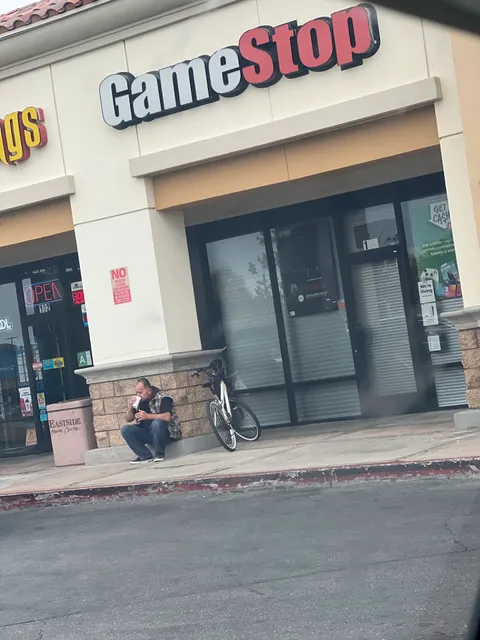 GameStop