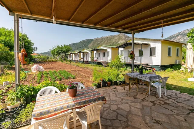 GÜLSÜM HANIM EVLERİ