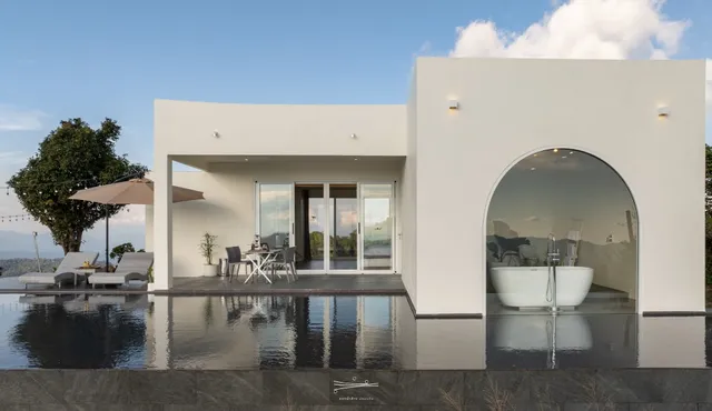 Yod nam khang Mon Jam