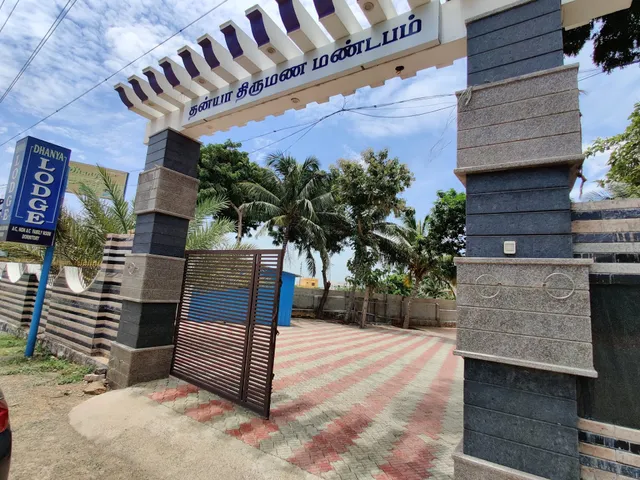 Dhanya Lodge