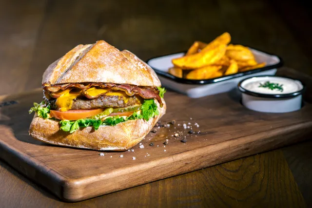 Big Burger Diner & Kurier Dübendorf