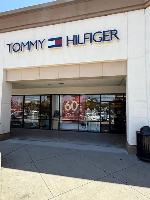 Tommy Hilfiger