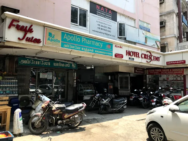 Hotel Crescent, Nungambakkam