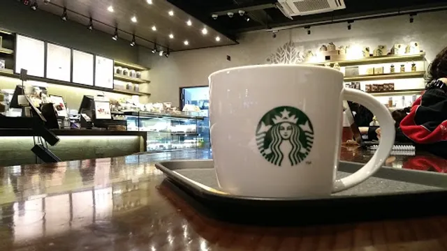 Starbucks Iksan Yeongdeung DT
