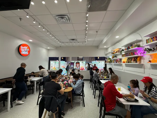 Ramyun Gallery - Suwanee (x Lucky Claw)