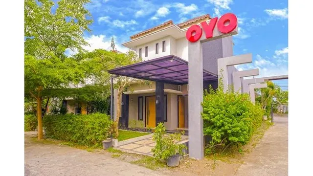 OYO 2284 Grand Villa Meninting